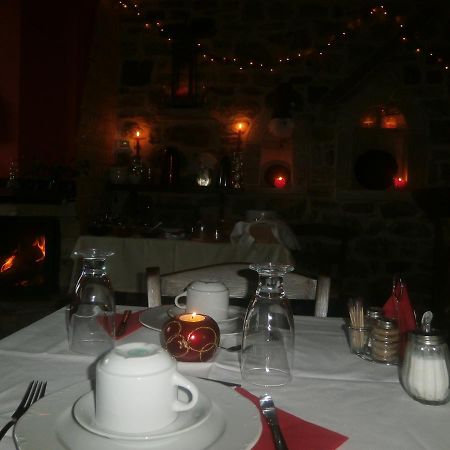 Hotel Thea Valtessinikou Extérieur photo
