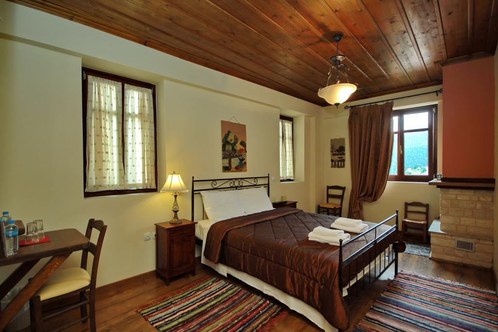 Hotel Thea Valtessinikou Chambre photo