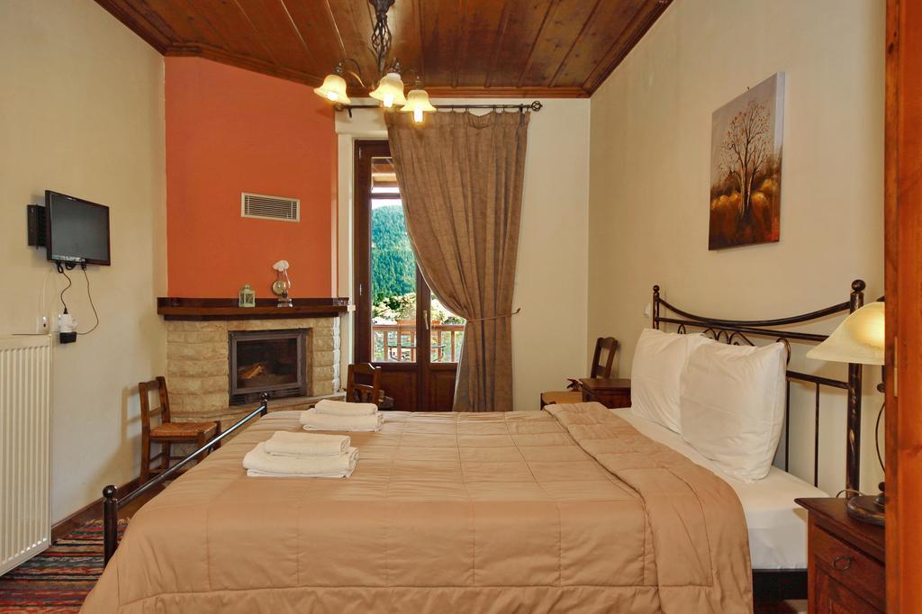 Hotel Thea Valtessinikou Extérieur photo